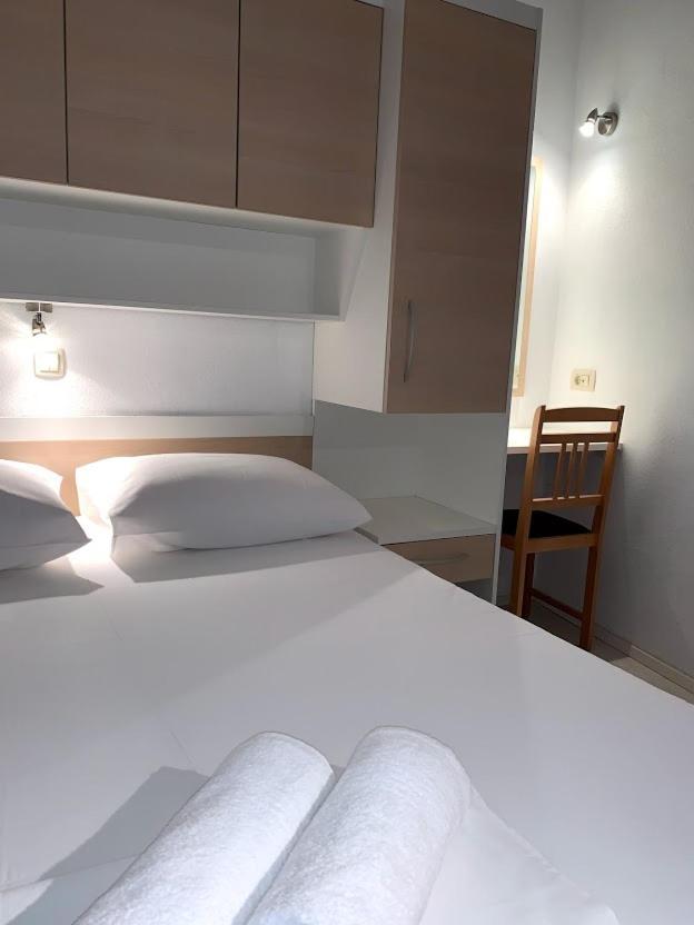 Apartments Center Baška Voda Екстериор снимка