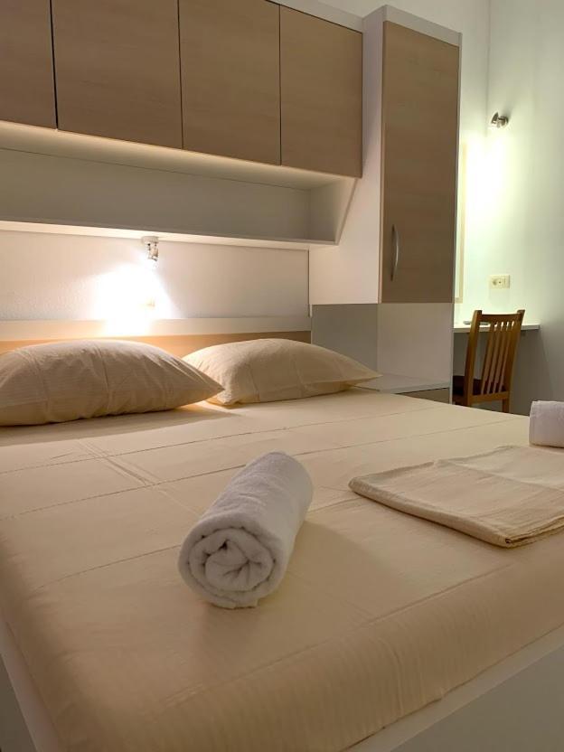 Apartments Center Baška Voda Екстериор снимка