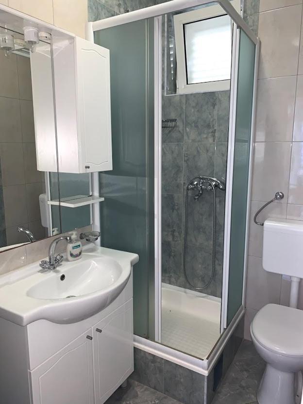 Apartments Center Baška Voda Екстериор снимка