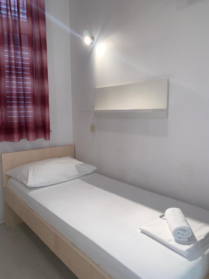 Apartments Center Baška Voda Екстериор снимка